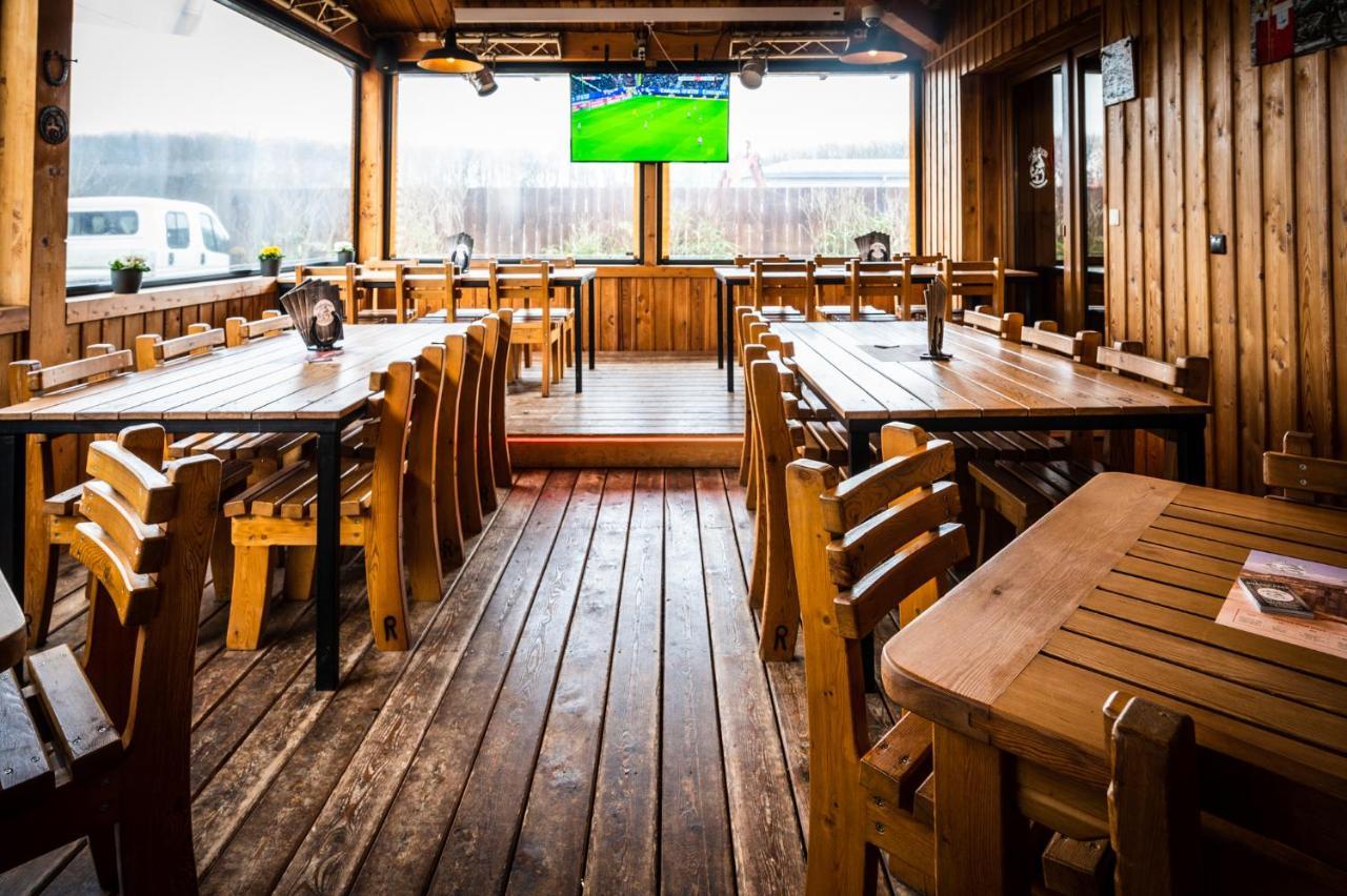 מארל Roadcamp - American Motel & Sportsbar מראה חיצוני תמונה